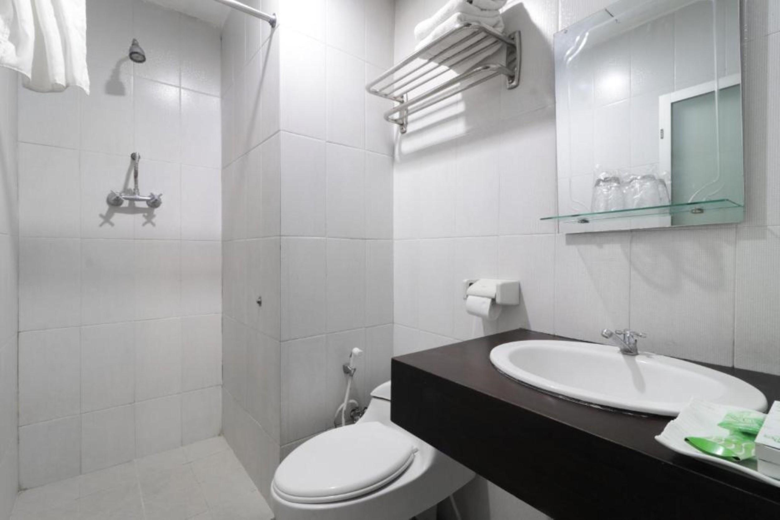 Hotel Antariksa Dupak Екстериор снимка